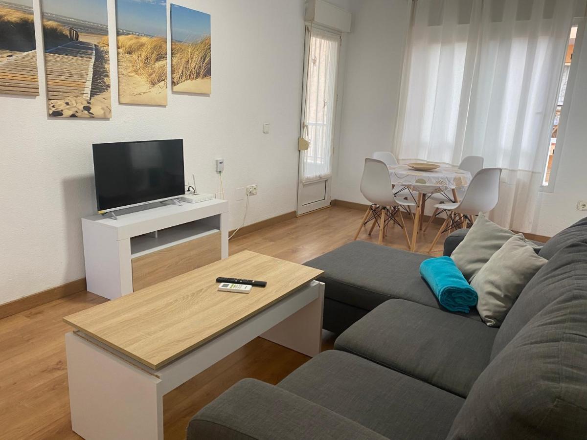 Homely Apartments Mar 3 Torrevieja Esterno foto