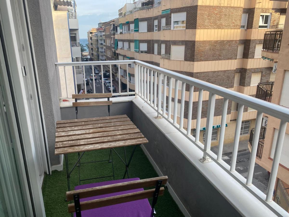 Homely Apartments Mar 3 Torrevieja Esterno foto